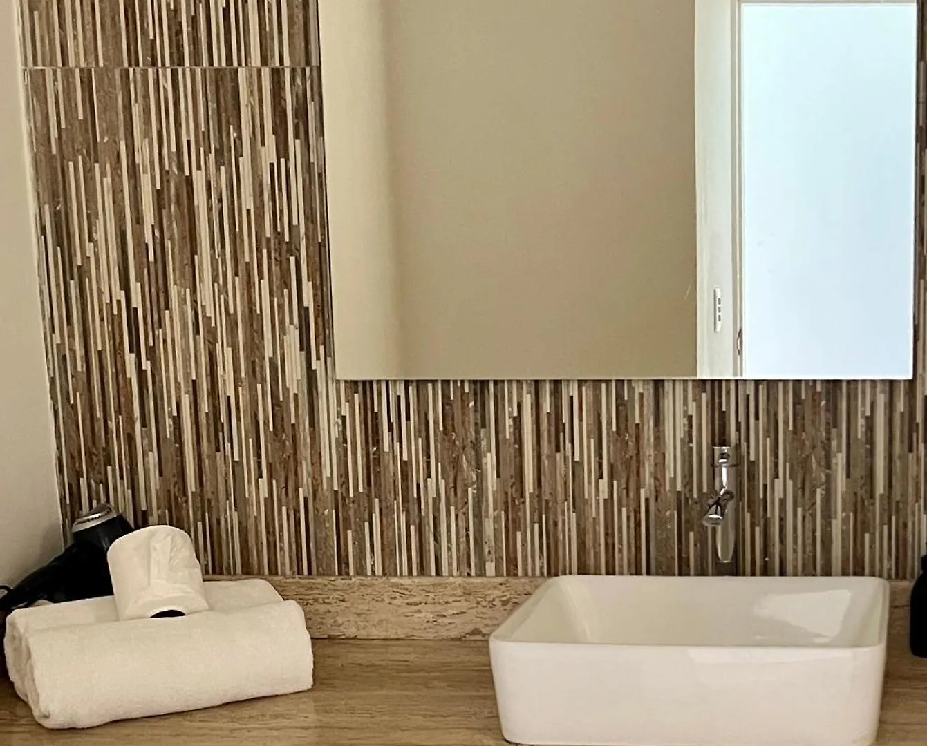 Beach And Ocean Front Apartments Cancun