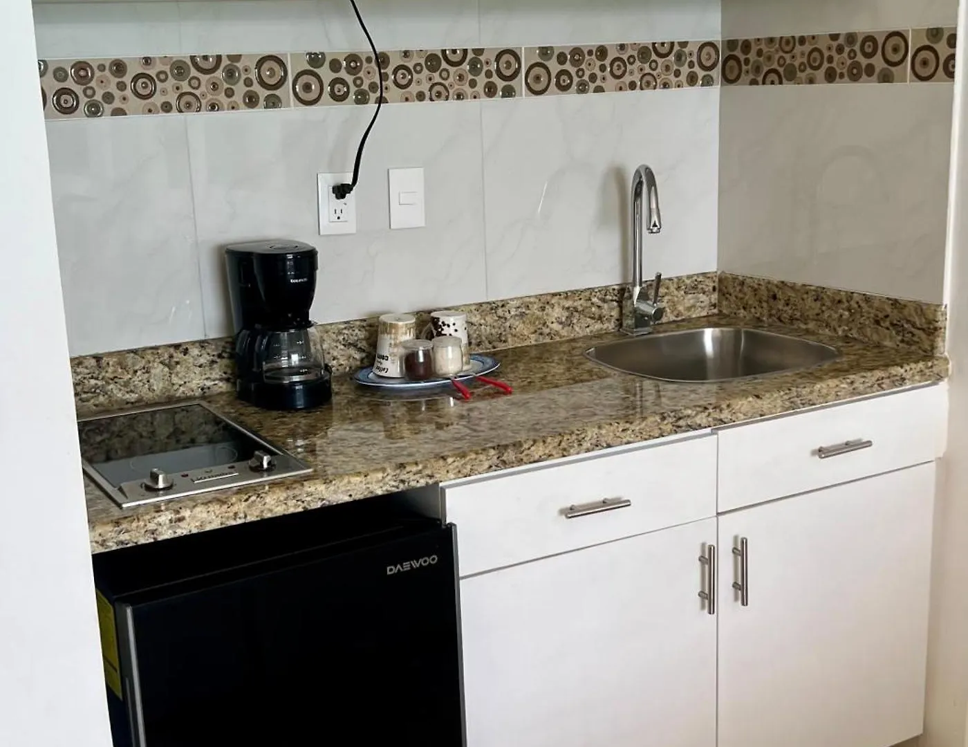 Beach And Ocean Front Apartments Cancún