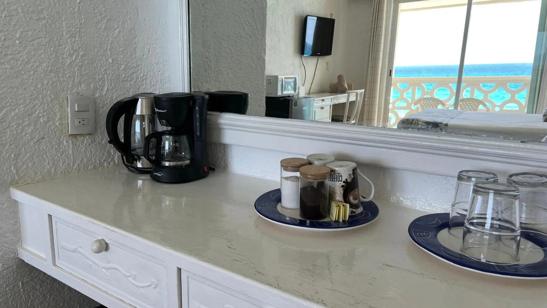 Beach And Ocean Front Apartments Cancún 0*,  México